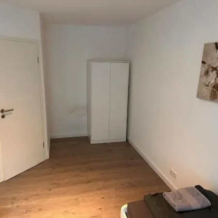 Lägenhet 3 Schlafzimmer Fuer 6 Personen In Inkl Terrasse & Garten Wörrstadt