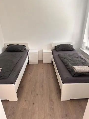 3 Schlafzimmer Fuer 6 Personen In Inkl Terrasse & Garten * Wörrstadt