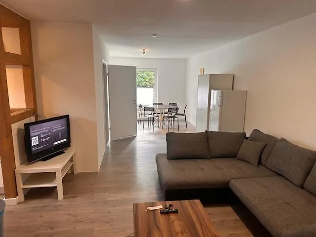 Apartamento 3 Schlafzimmer Fuer 6 Personen In Inkl Terrasse & Garten *